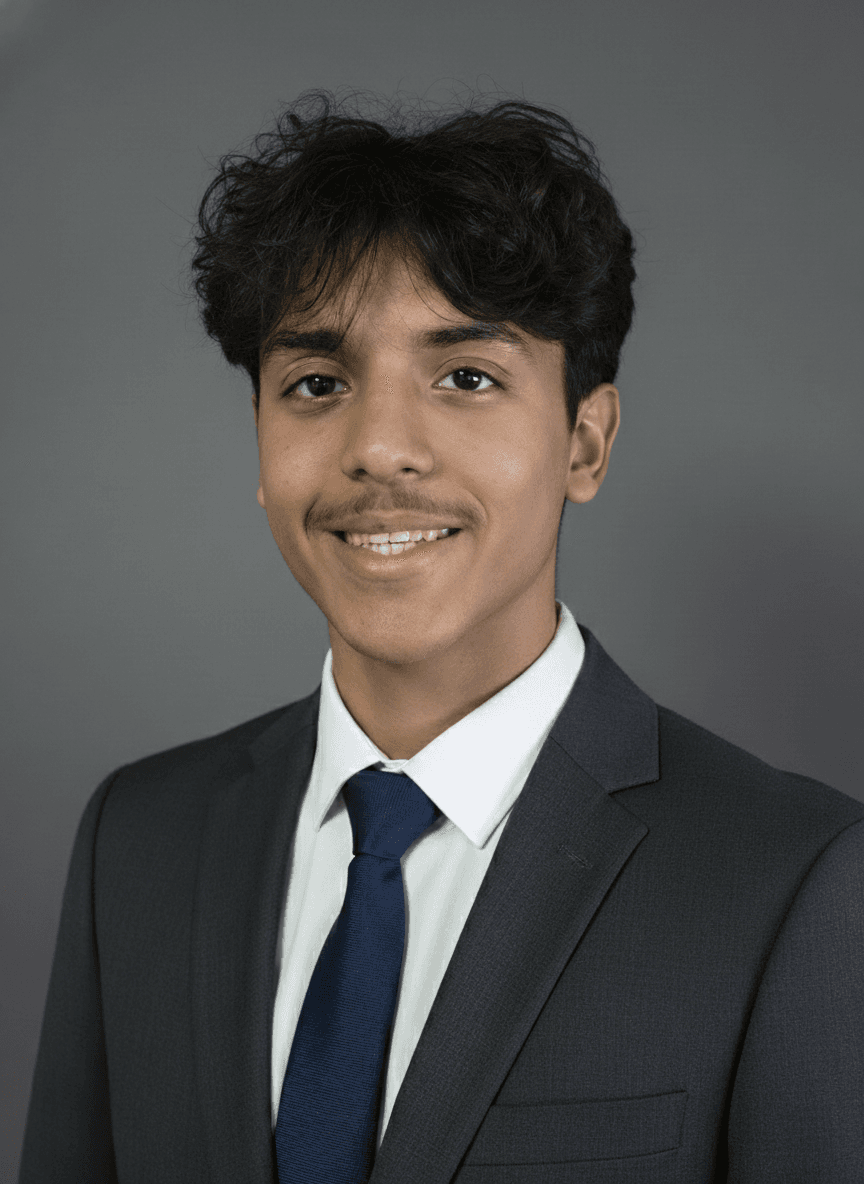 Professional headshot of Yassen Awad - Full-Stack Software Engineer